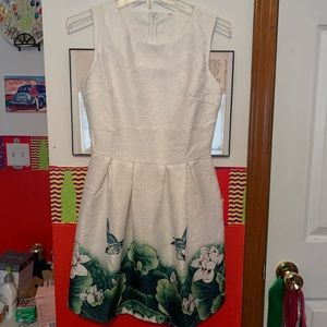 Knee-Length Dress with Botanical Print